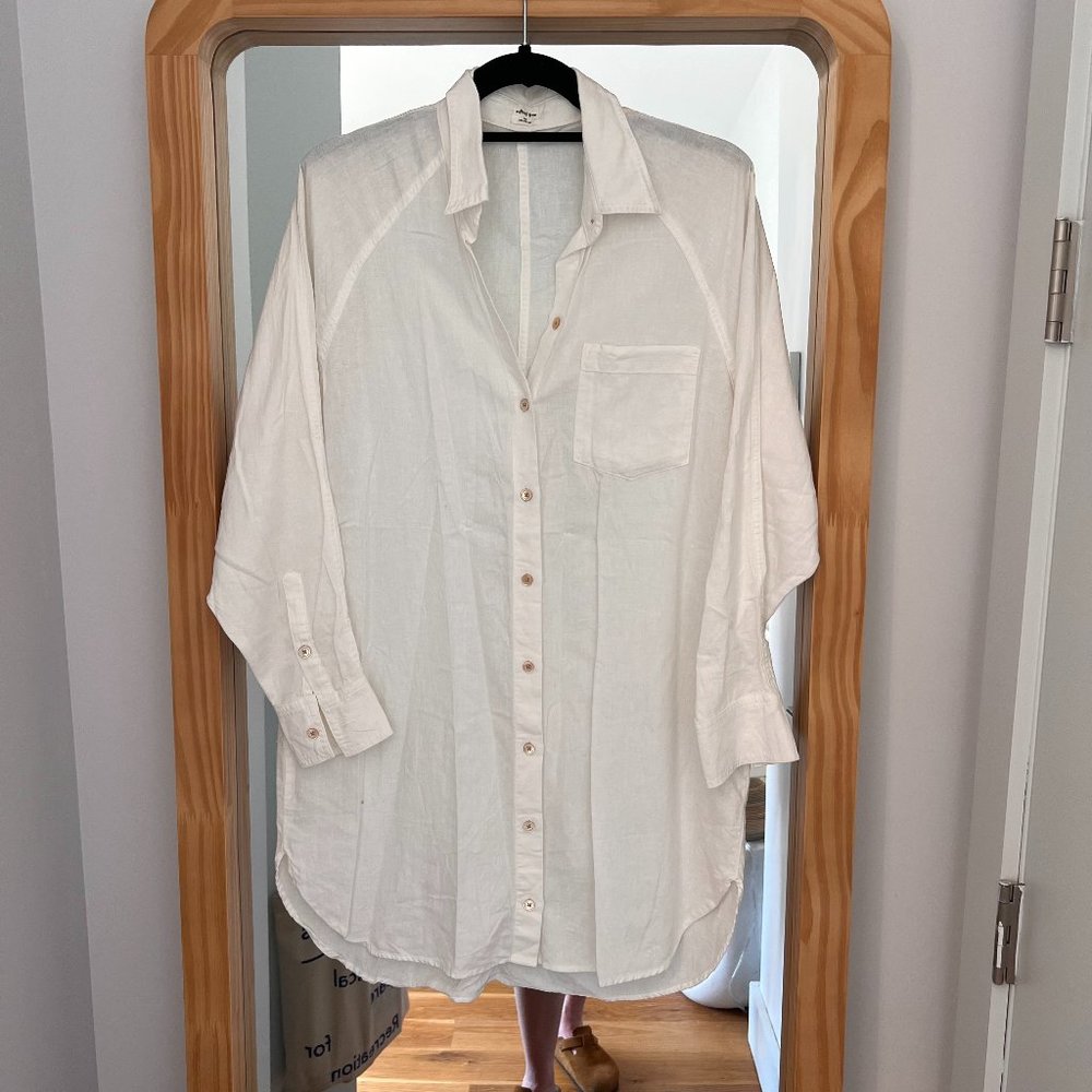 Aritzia Oversized White Button Down